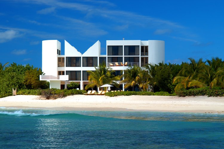 Altamer, Anguilla