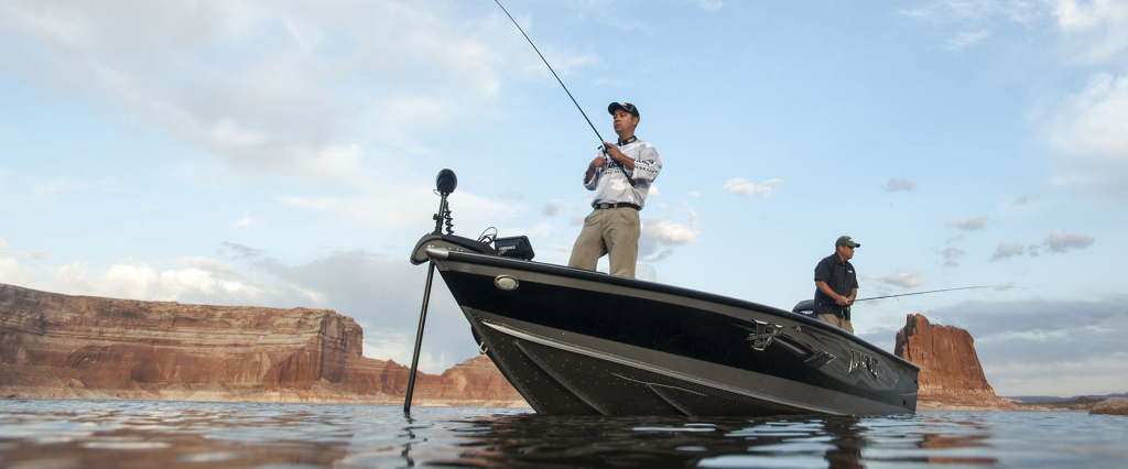 choisir un bateau pour la pêche choisir un bateau pour la pêche